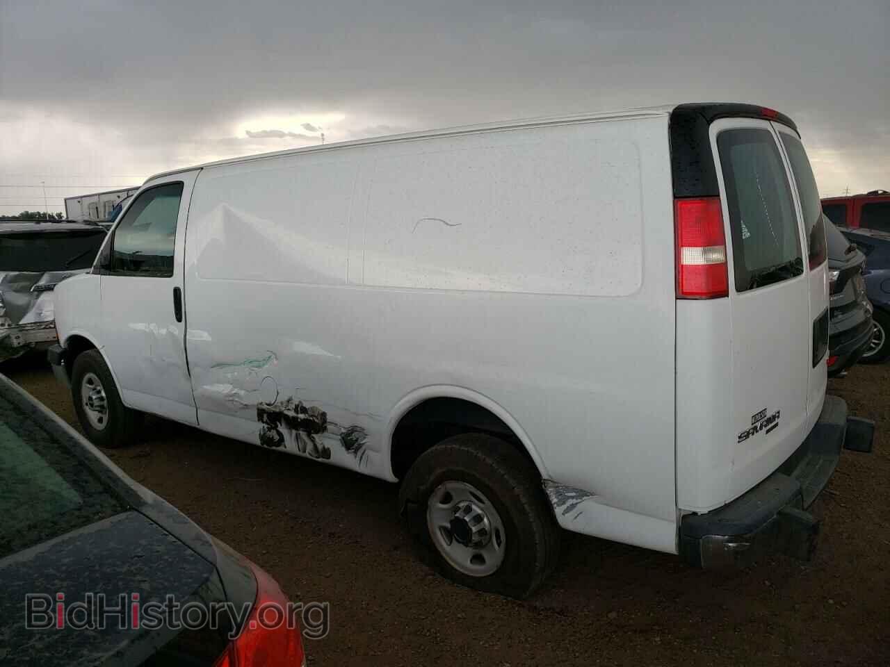 2014 GMC SAVANA - VIN: 1GTW7FCA1E1908746 - Фото 2
