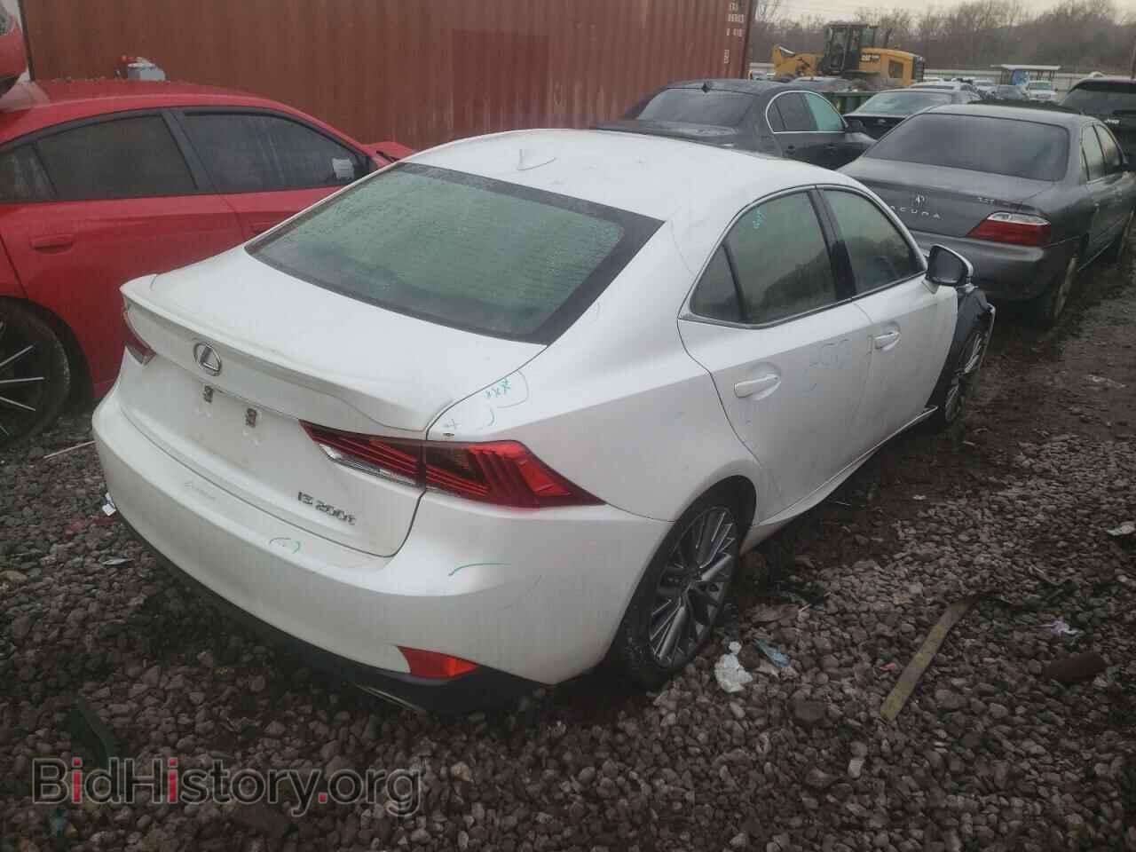 2017 LEXUS IS - VIN: JTHBA1D29H5057818 - Фото 4