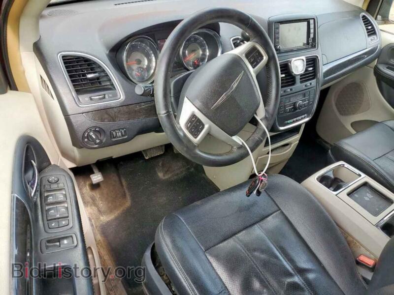 2016 Chrysler MINIVAN (VIN 2C4RC1CG4GR200389) — photo 8 of 14
