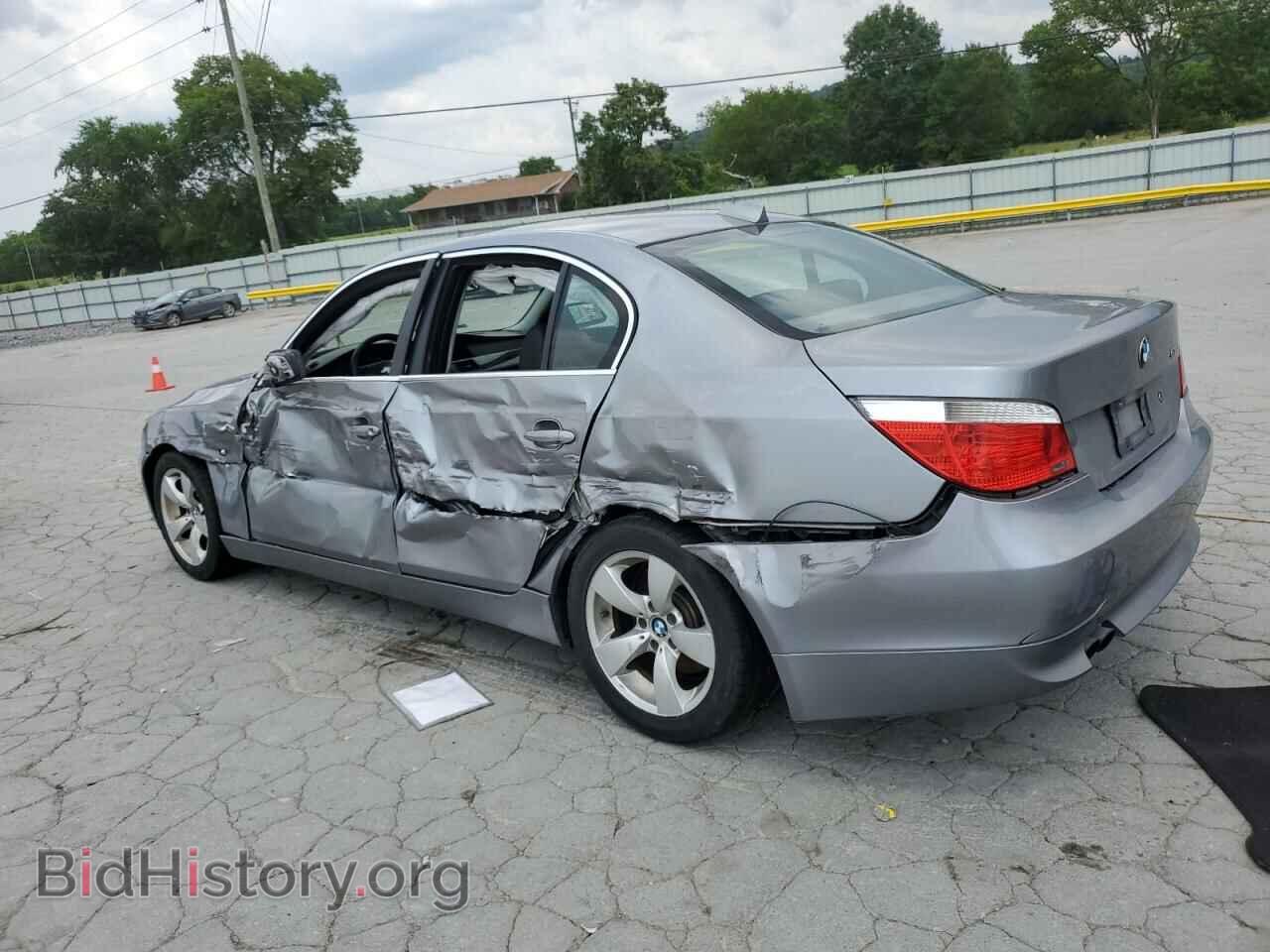 2007 BMW 5 SERIES - VIN: WBANE73547CM48190 - Фото 2