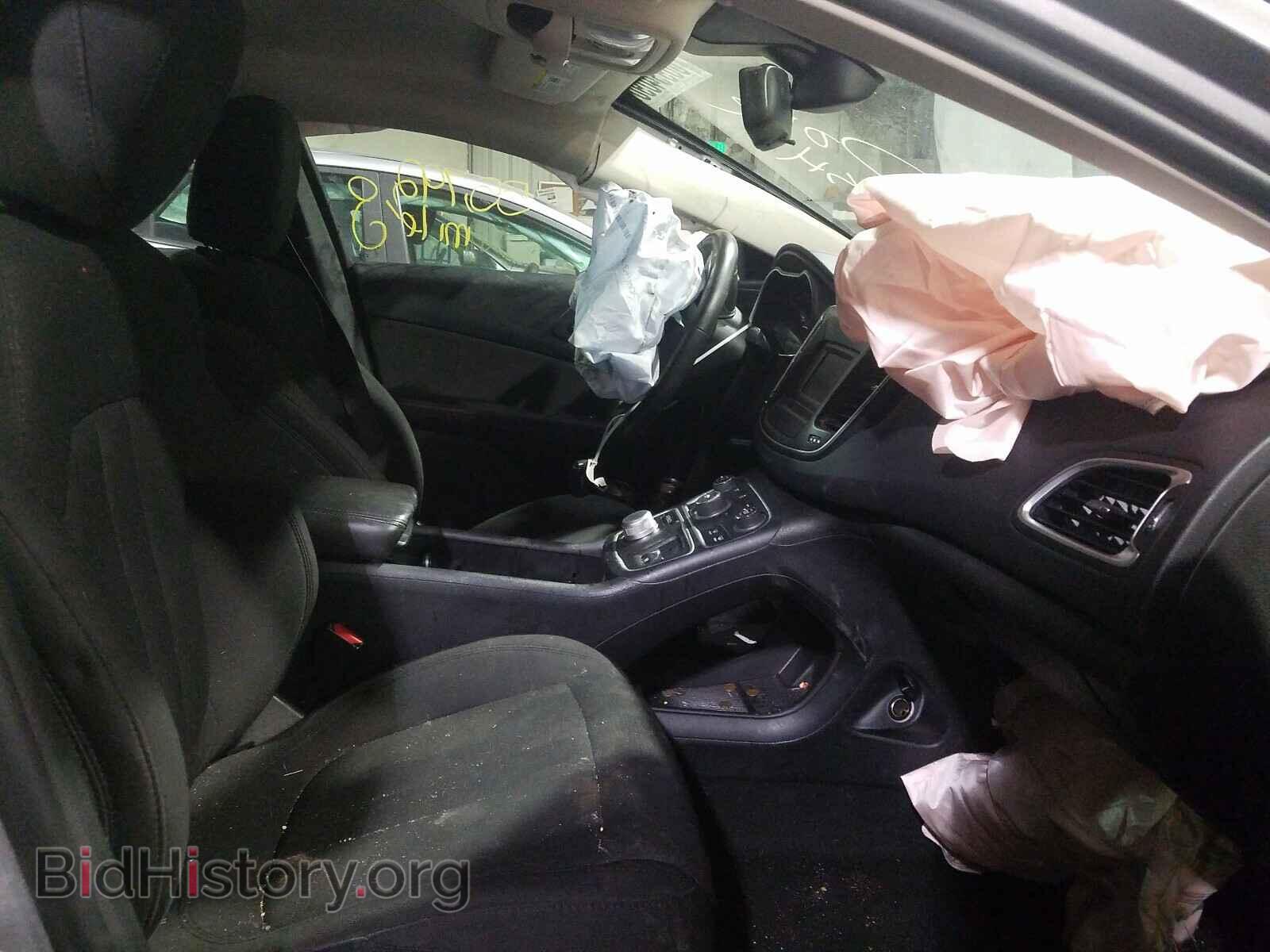 2016 CHRYSLER 200 - VIN: 1C3CCCAB3GN103176 - Photo 5