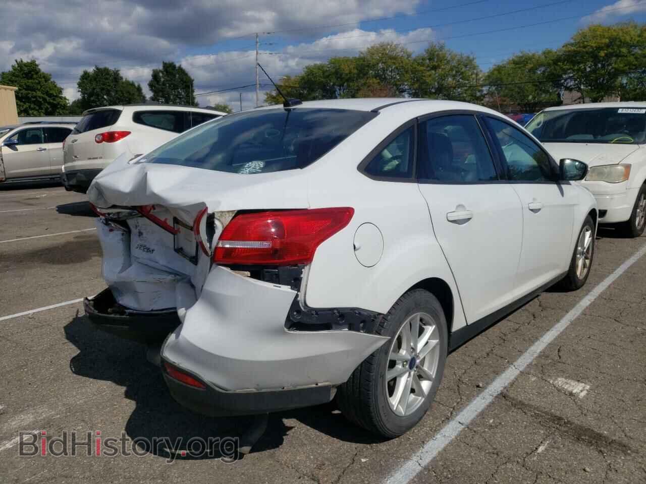 2016 FORD FOCUS - VIN: 1FADP3F21GL358696 - Photo 4