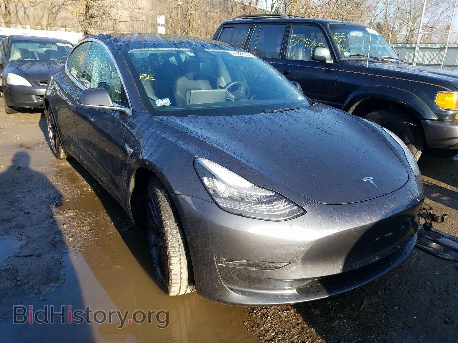 Фотография 5YJ3E1EB5JF145777 - TESLA MODEL 3 2018