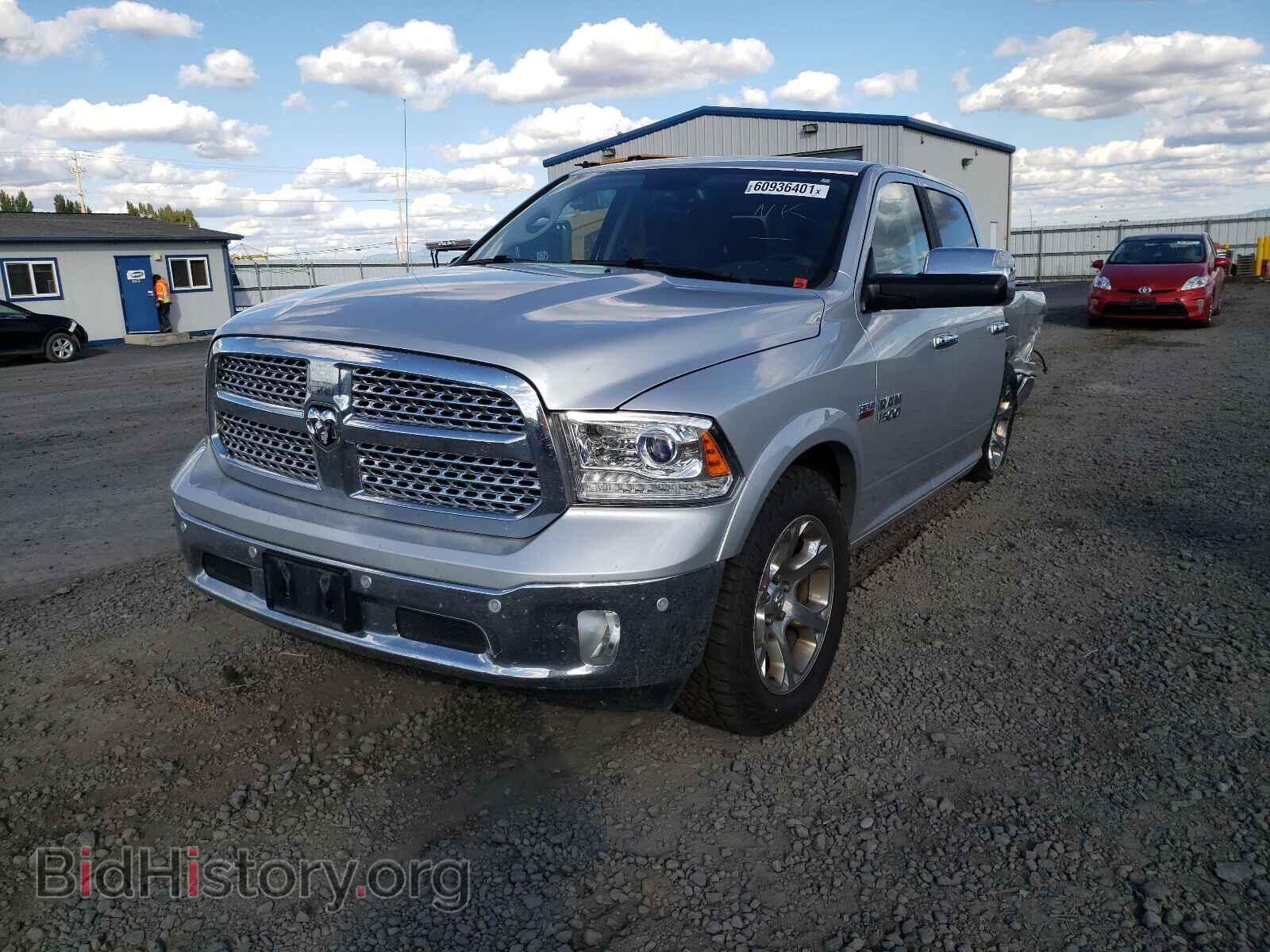 2017 RAM 1500 - VIN: 1C6RR7VTXHS844434 - Фото 2