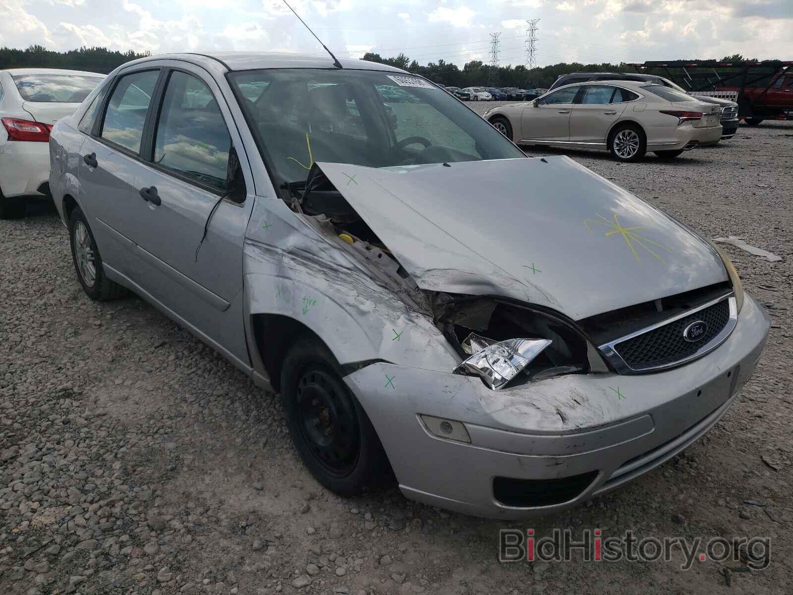 Photo 1FAFP34N87W136306 - FORD FOCUS 2007