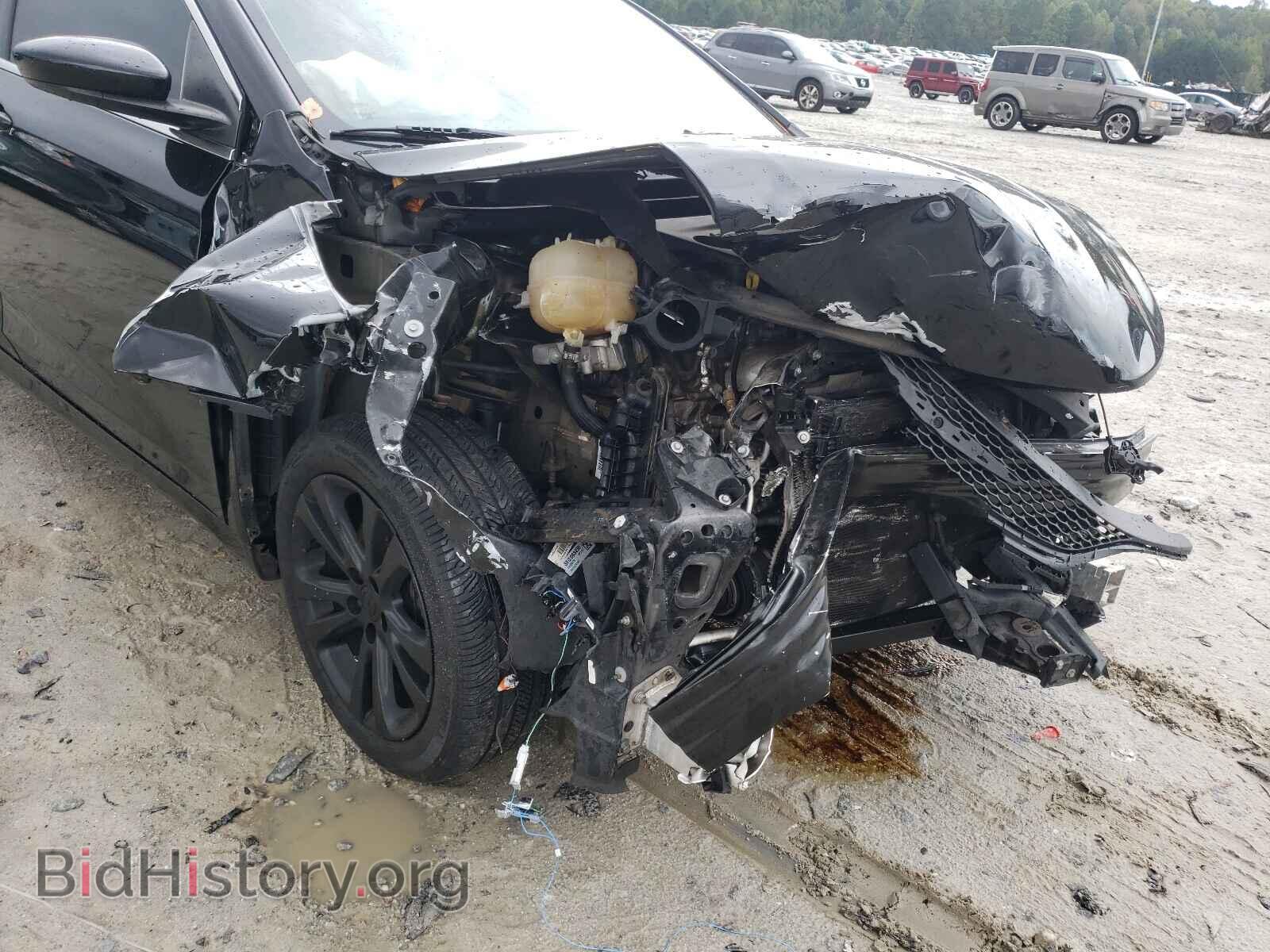 2015 CHRYSLER 200 - VIN: 1C3CCCABXFN738779 - Фото 9