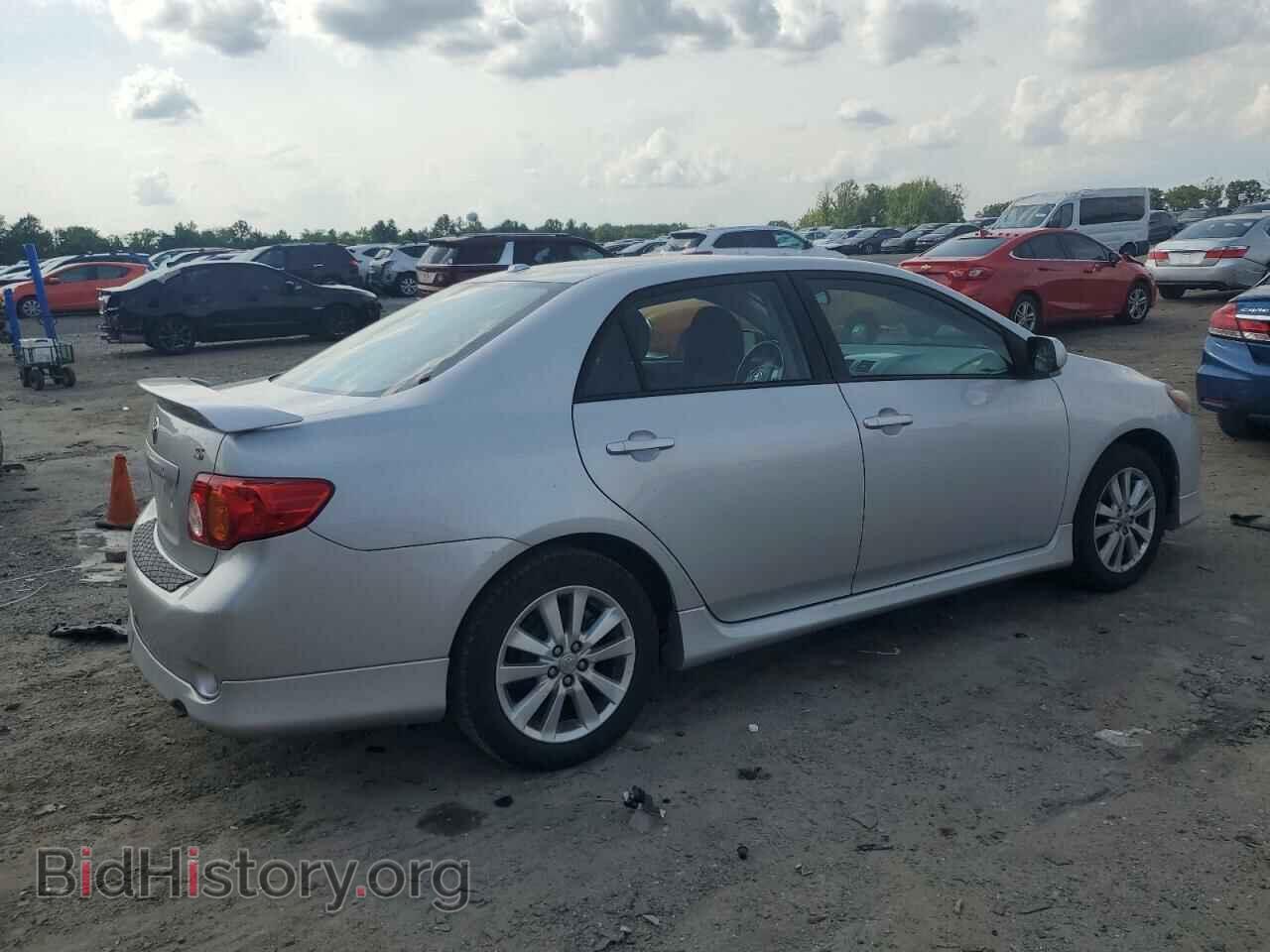 2010 TOYOTA COROLLA - VIN: 2T1BU4EE7AC472762 - Фото 3