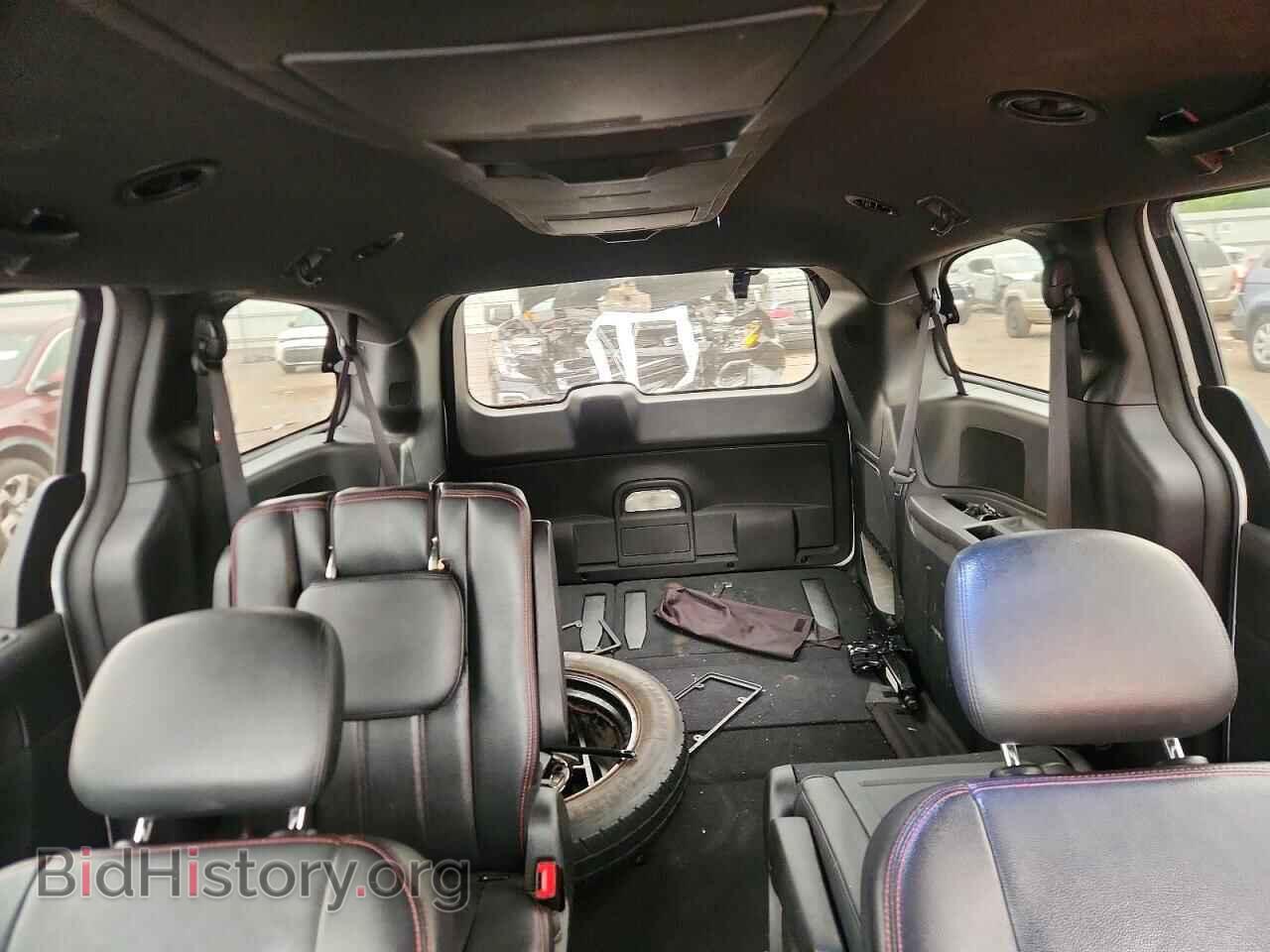 2018 DODGE CARAVAN - VIN: 2C4RDGEG7JR324564 - Photo 10