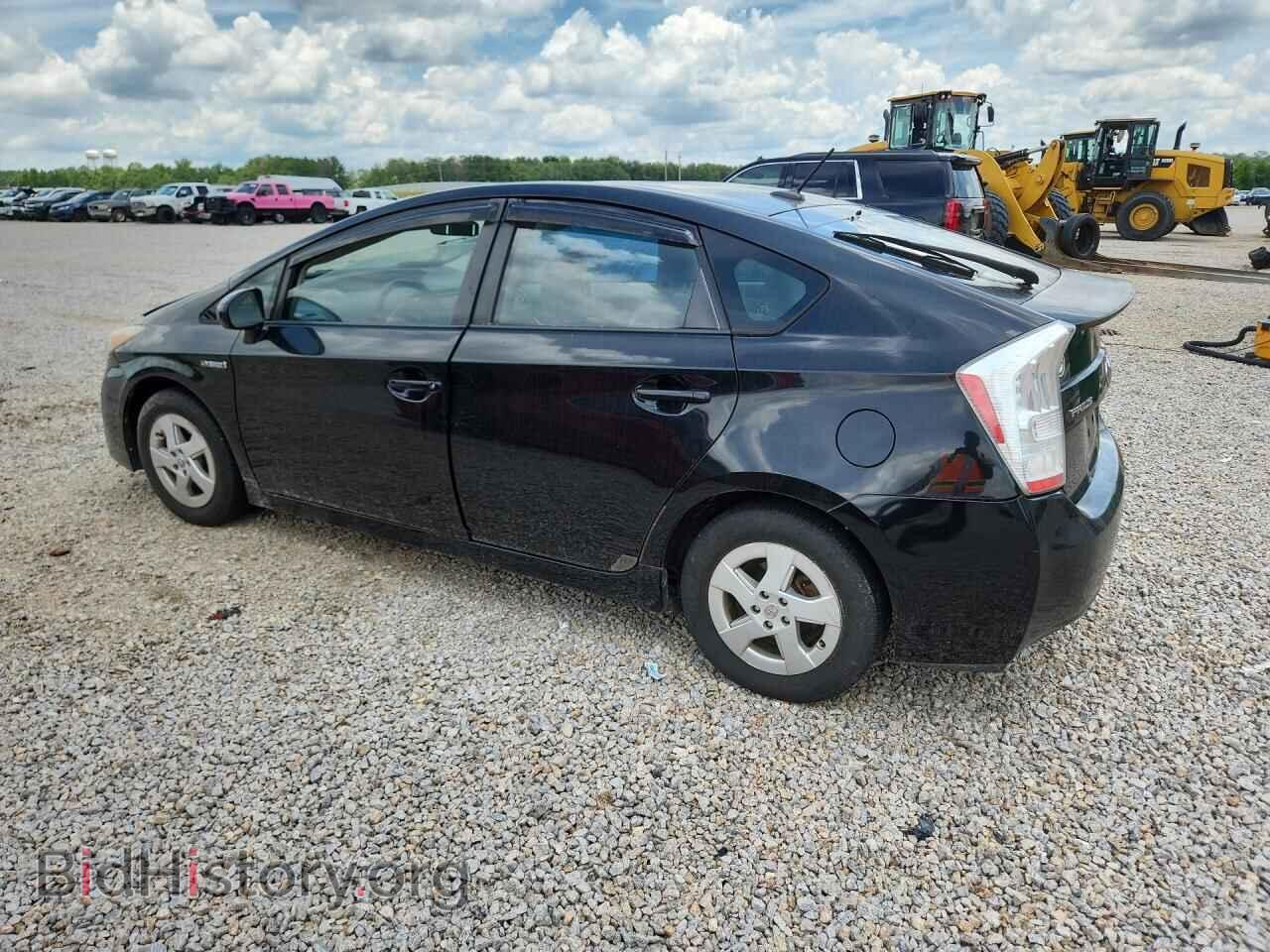 2011 TOYOTA PRIUS - VIN: JTDKN3DU4B0274510 - Фото 2