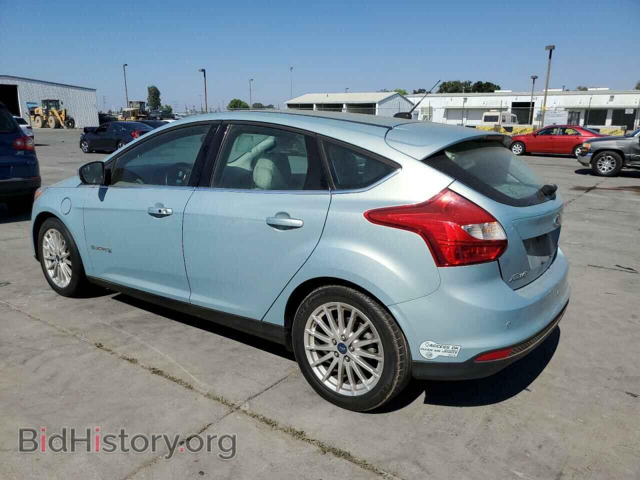 2013 FORD FOCUS - VIN: 1FADP3R43DL185577 - Фото 2