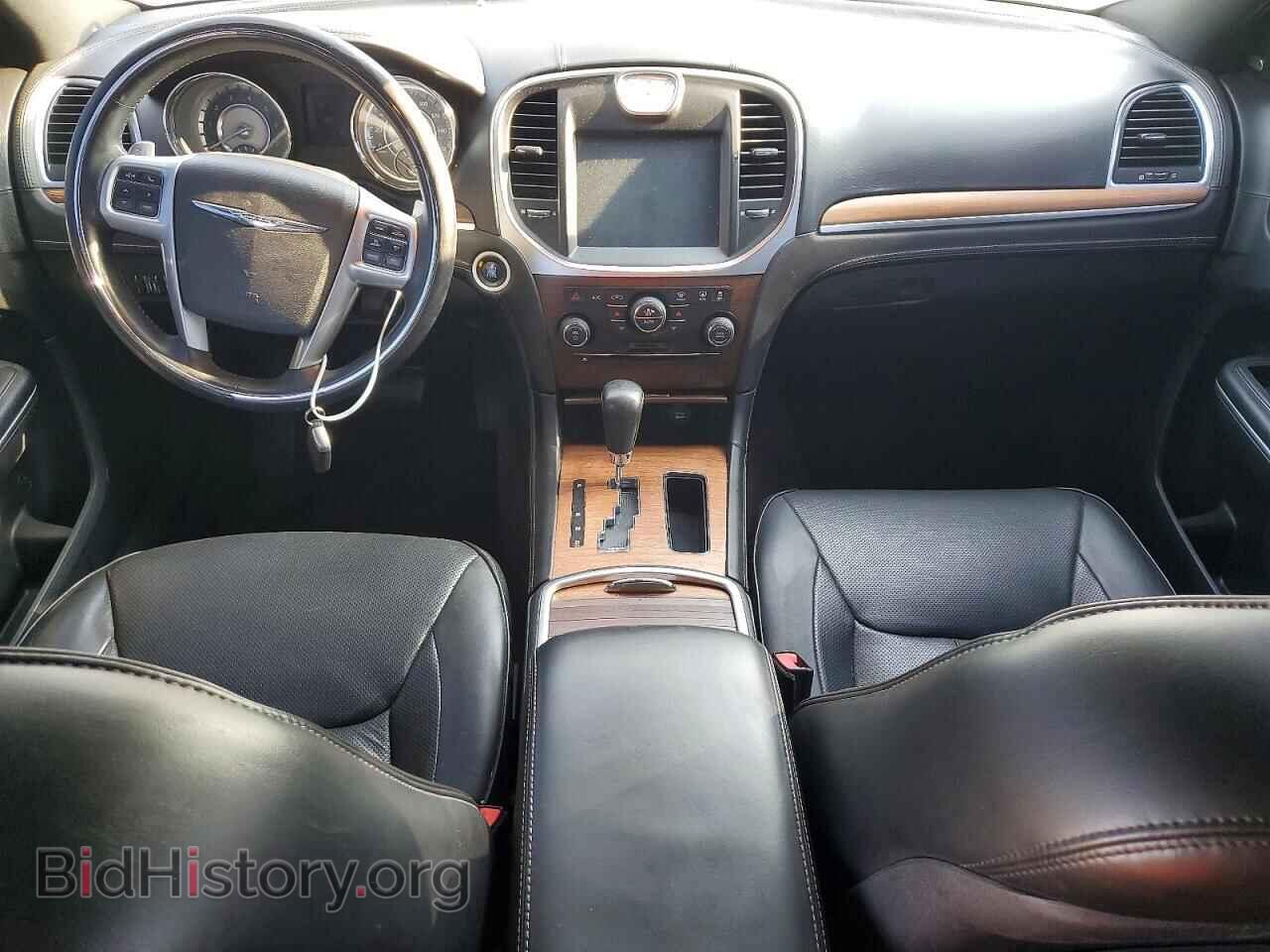 2012 CHRYSLER 300 - VIN: 2C3CCAST3CH253450 - Фото 8