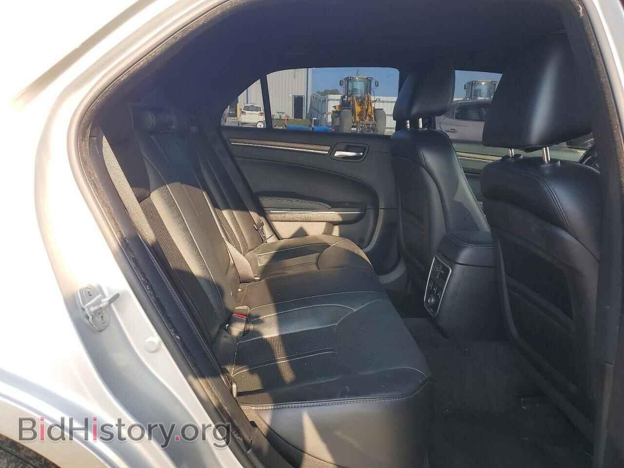 2012 CHRYSLER 300 - VIN: 2C3CCAST3CH253450 - Фото 10