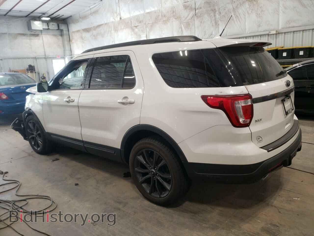 2018 FORD EXPLORER - VIN: 1FM5K8D8XJGB96564 - Фото 2