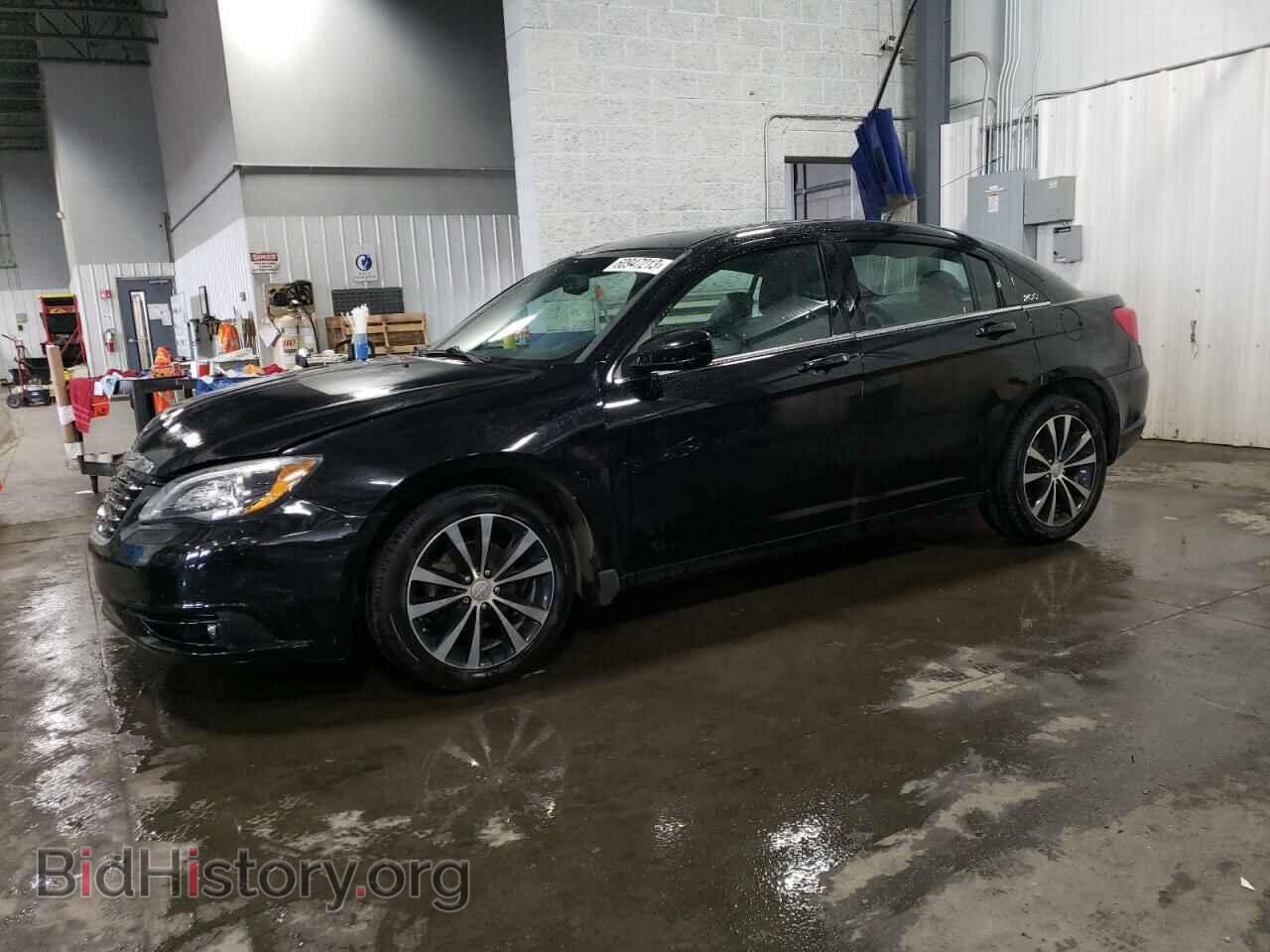 Фотография 1C3CCBHGXCN300335 - CHRYSLER 200 2012