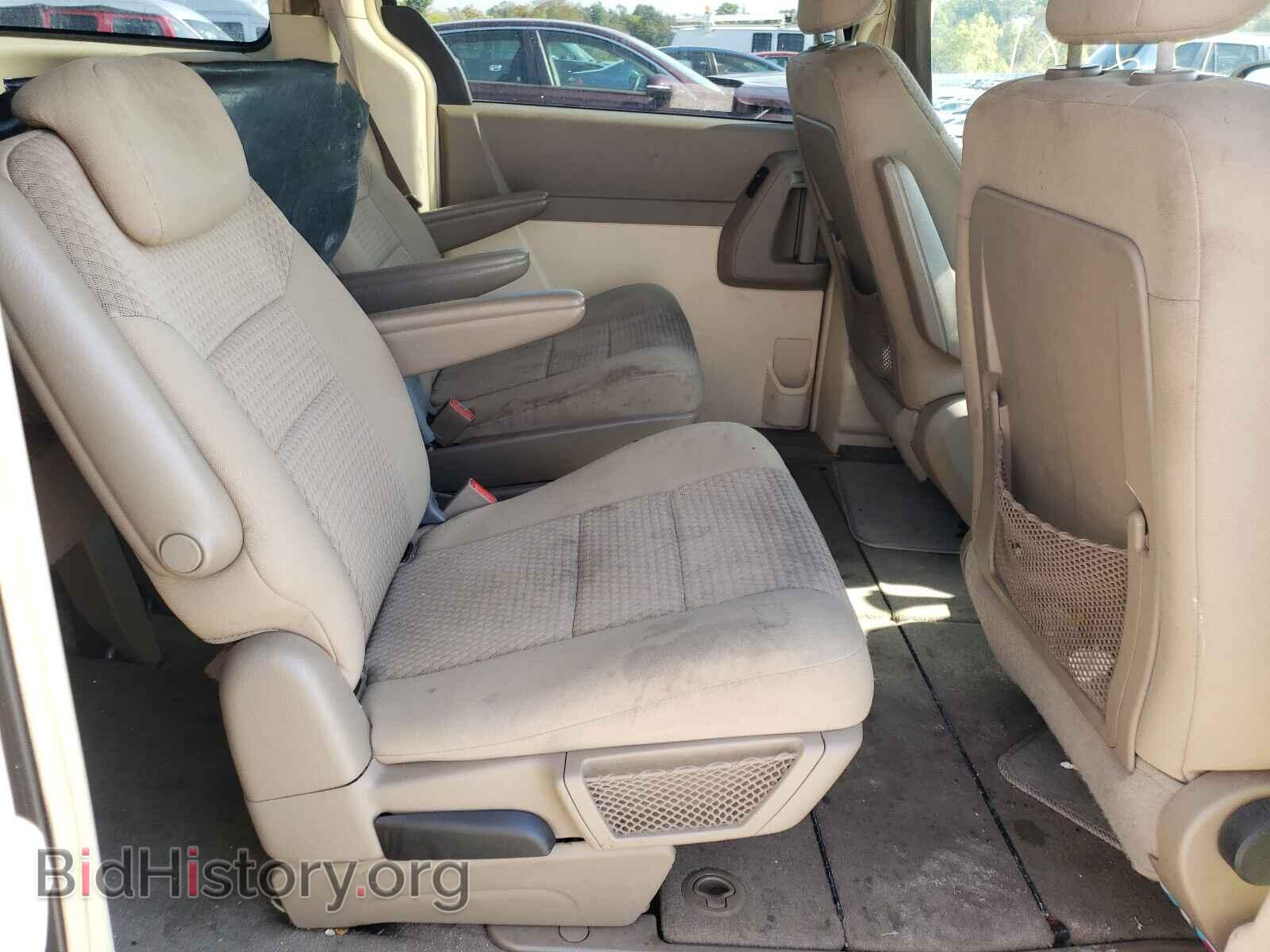 2009 CHRYSLER MINIVAN - VIN: 2A8HR54149R528841 - Фото 6