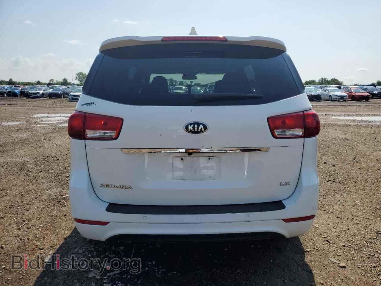 2017 KIA All Models - VIN: KNDMB5C15H6236939 - Photo 6
