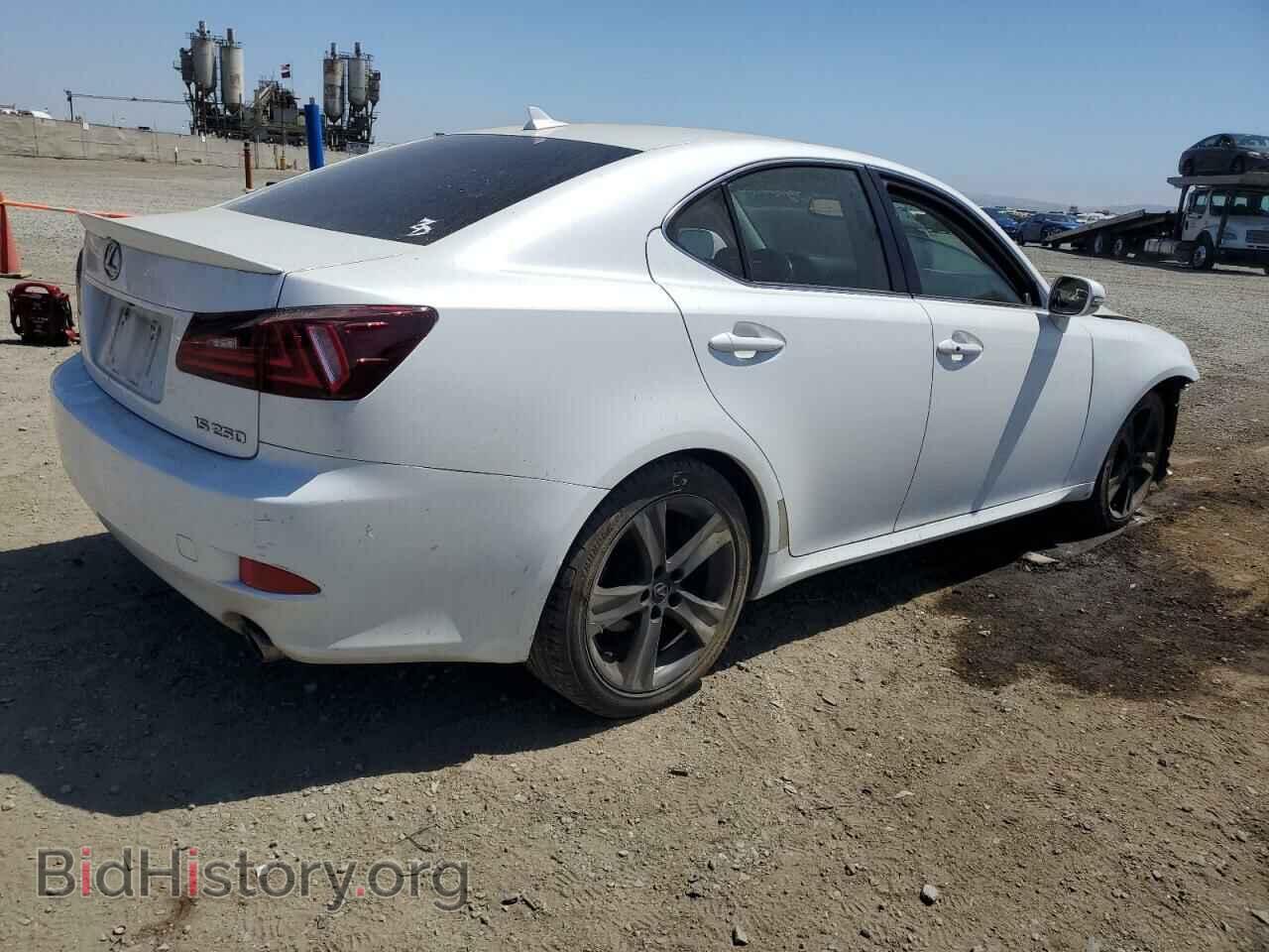 2011 LEXUS IS - VIN: JTHBF5C24B5155592 - Photo 3
