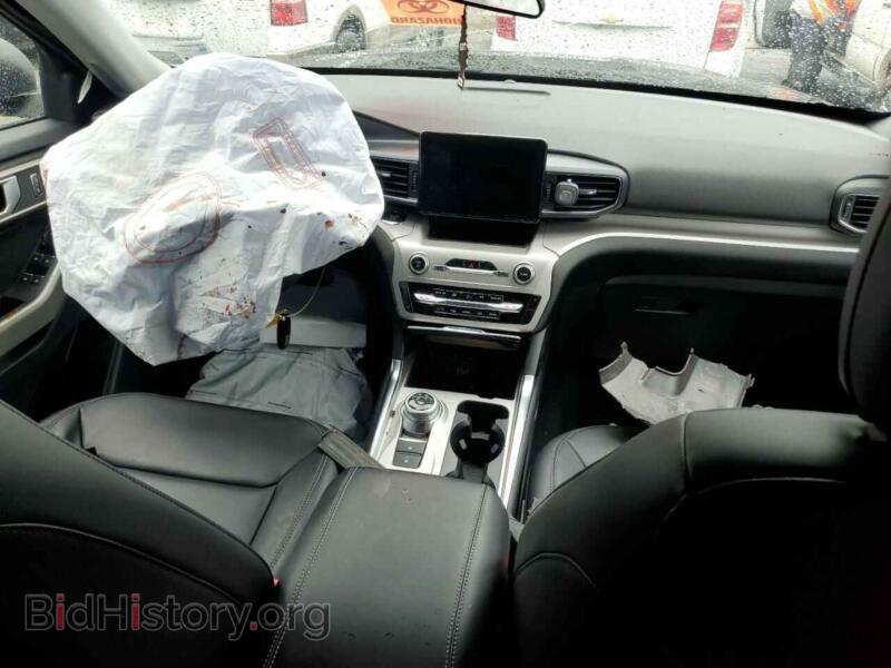 2023 Ford EXPLORER (VIN 1FMSK7DH3PGB64660) — фото 8 из 13