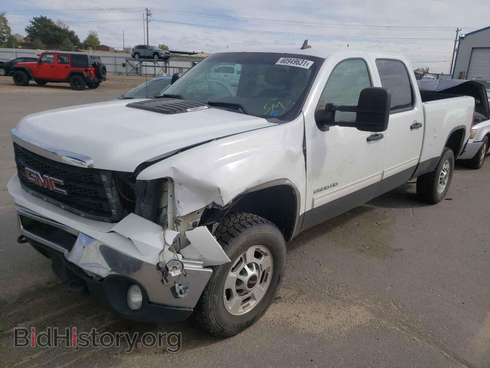 2013 GMC SIERRA - VIN: 1GT120CG7DF222819 - Фото 2