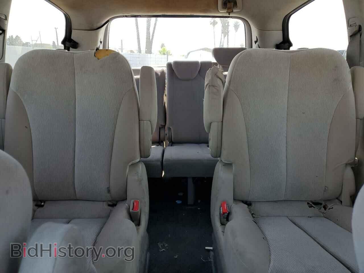 2010 KIA All Models - VIN: KNDMG4C31A6335289 - Фото 10