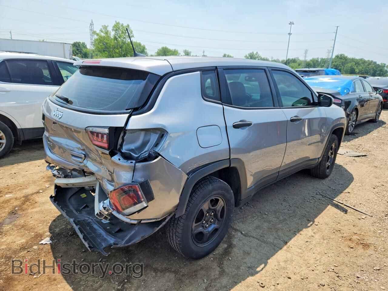 2019 JEEP COMPASS - VIN: 3C4NJDAB4KT773358 - Фото 3