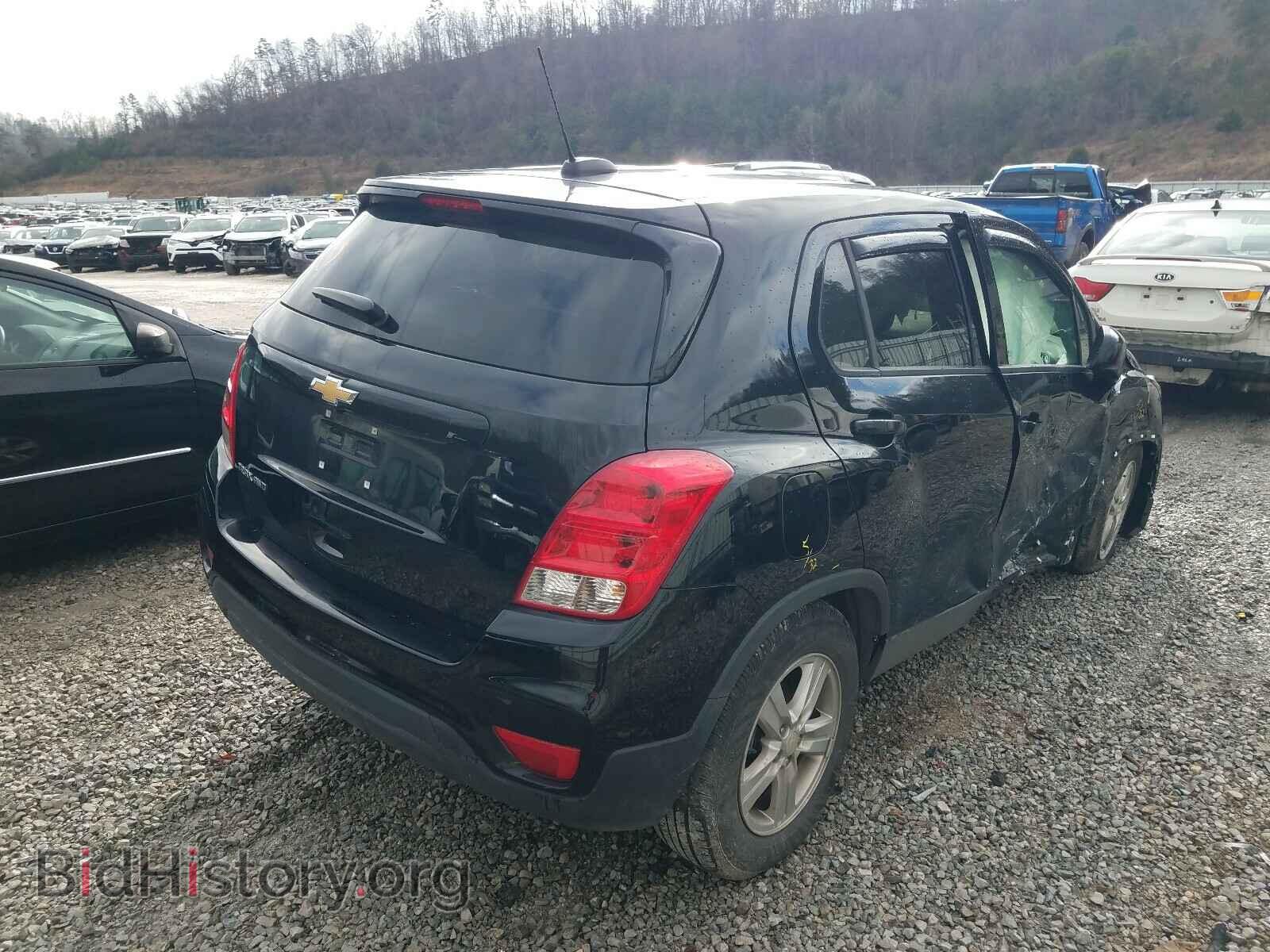 2019 CHEVROLET TRAX - VIN: 3GNCJNSB0KL391332 - Фото 4