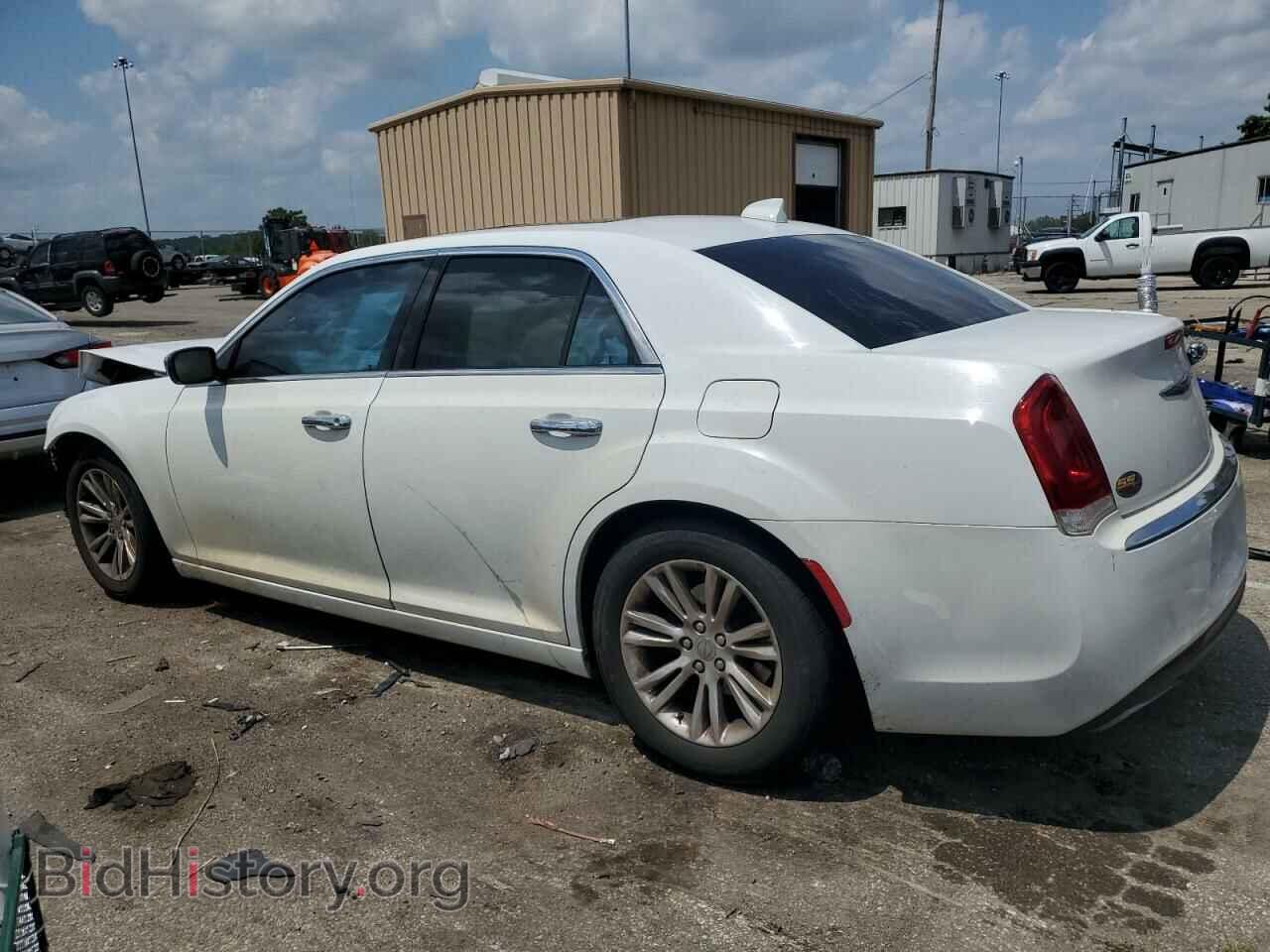 2015 CHRYSLER 300 - VIN: 2C3CCAEG3FH920682 - Фото 2