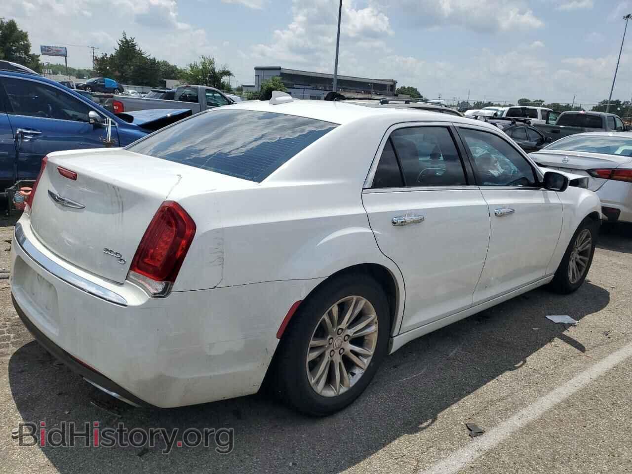 2015 CHRYSLER 300 - VIN: 2C3CCAEG3FH920682 - Фото 3