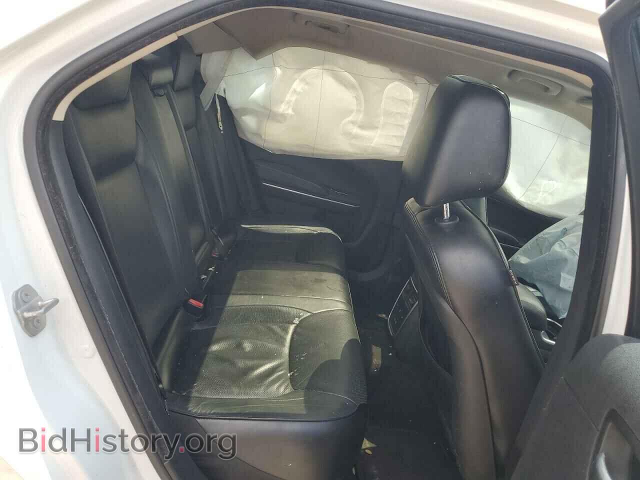 2015 CHRYSLER 300 - VIN: 2C3CCAEG3FH920682 - Фото 10