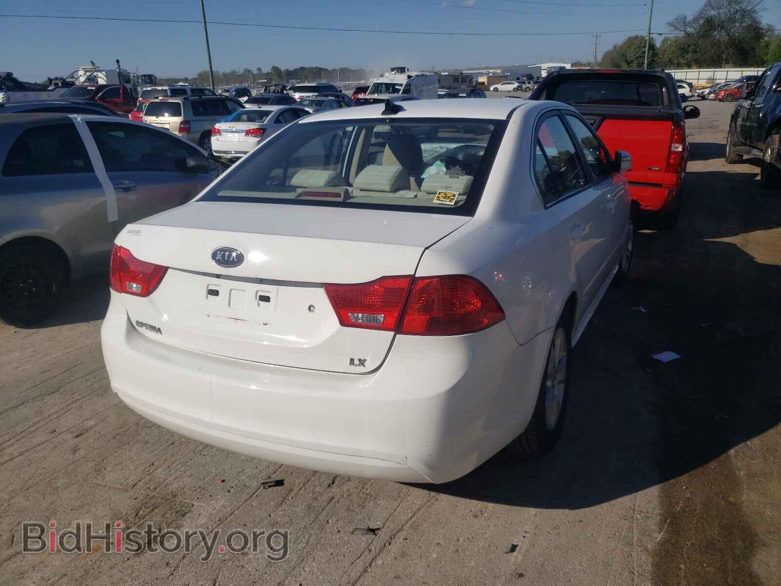 2009 KIA OPTIMA - VIN: KNAGE228995367622 - Фото 4