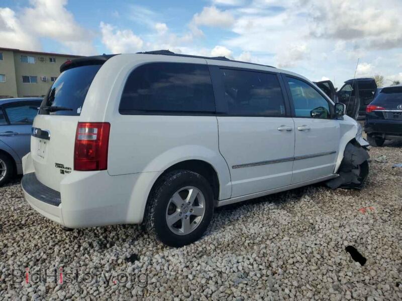 2010 Dodge CARAVAN (VIN 2D4RN5D10AR219057) — фото 3 из 13