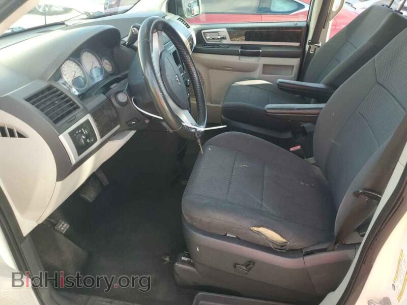 2010 Dodge CARAVAN (VIN 2D4RN5D10AR219057) — фото 7 из 13