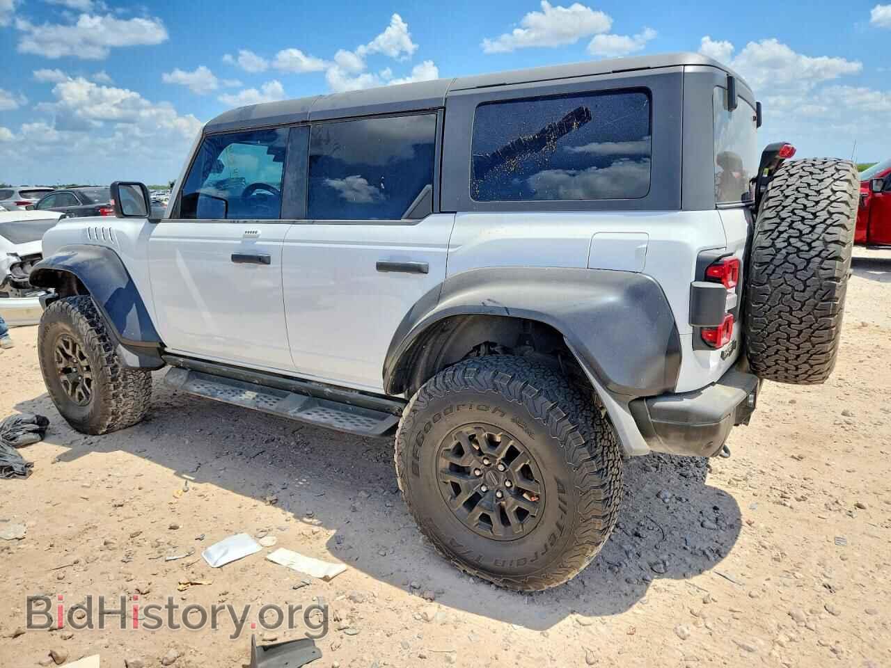 2023 FORD BRONCO - VIN: 1FMEE5JR4PLB07364 - Photo 2