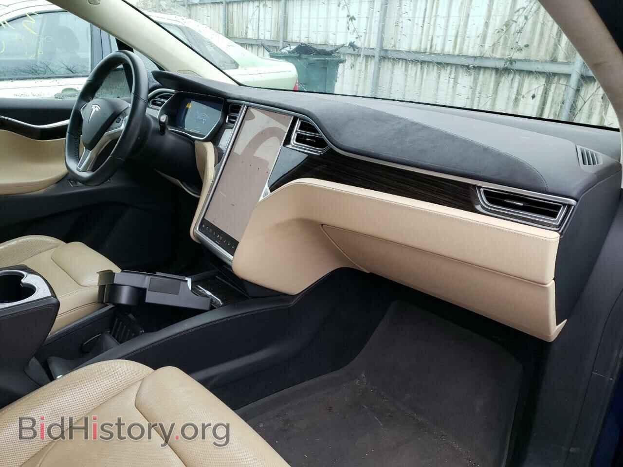 2016 TESLA MODEL X - VIN: 5YJXCBE48GF000918 - Photo 9