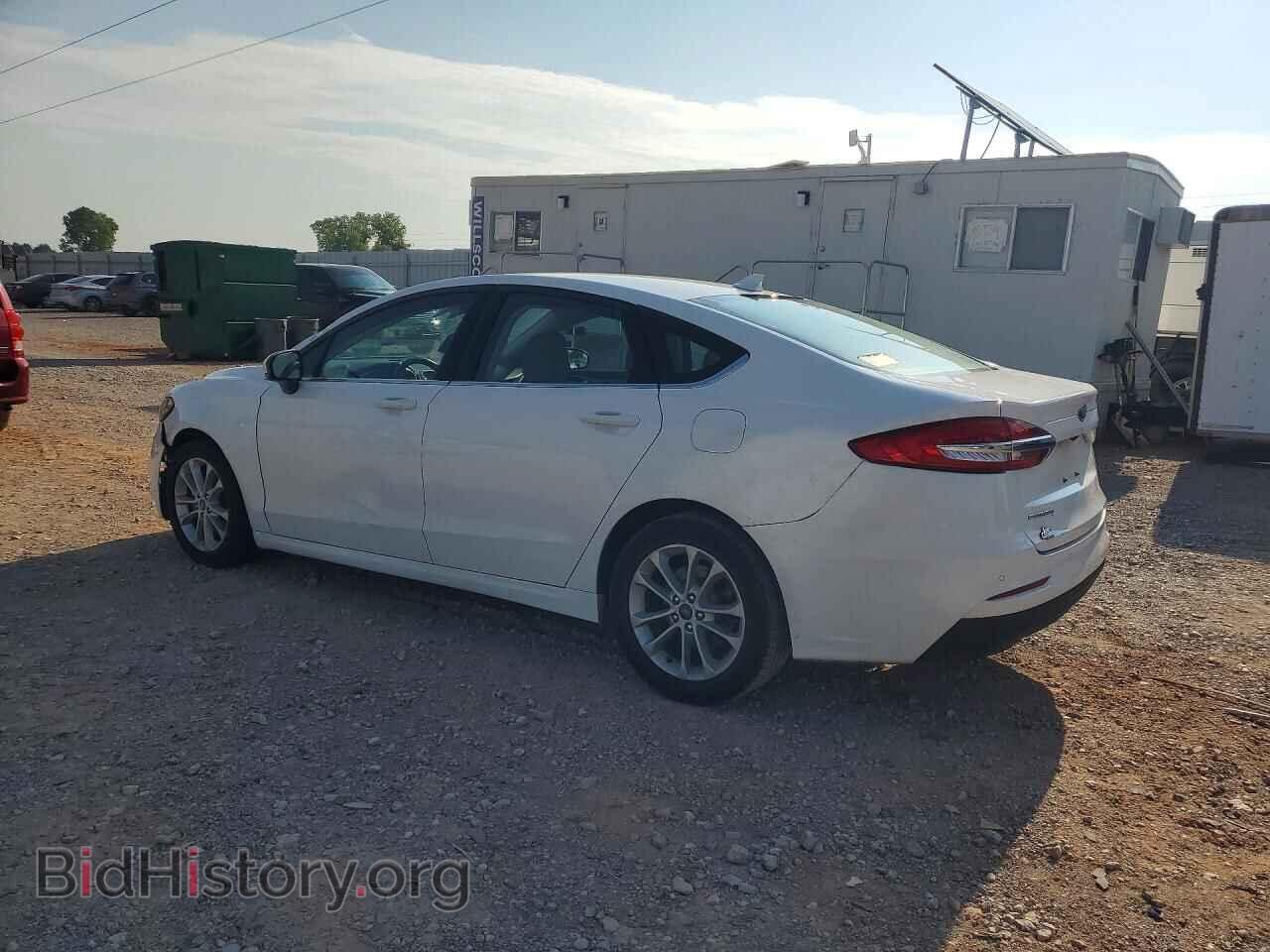 2020 FORD FUSION - VIN: 3FA6P0H70LR242501 - Photo 2