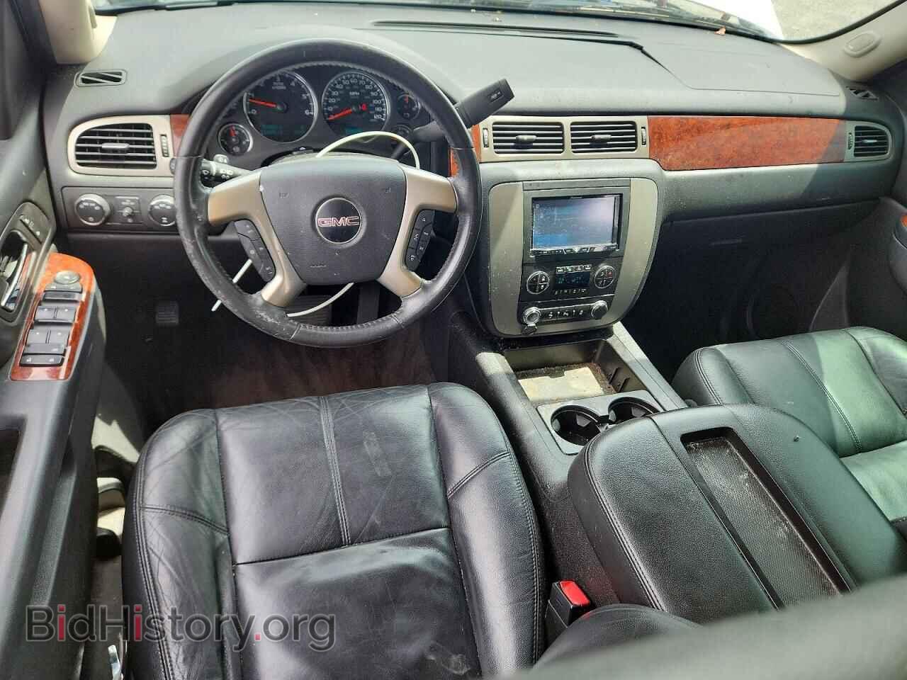2013 GMC YUKON - VIN: 1GKS2CE04DR292626 - Photo 8