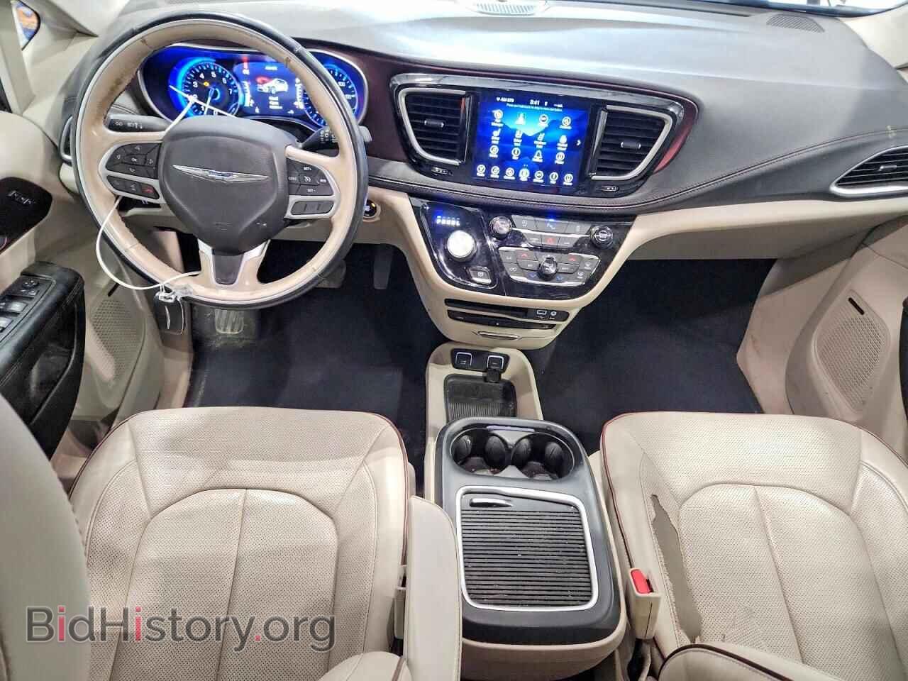 2017 CHRYSLER PACIFICA - VIN: 2C4RC1GG5HR751877 - Photo 8