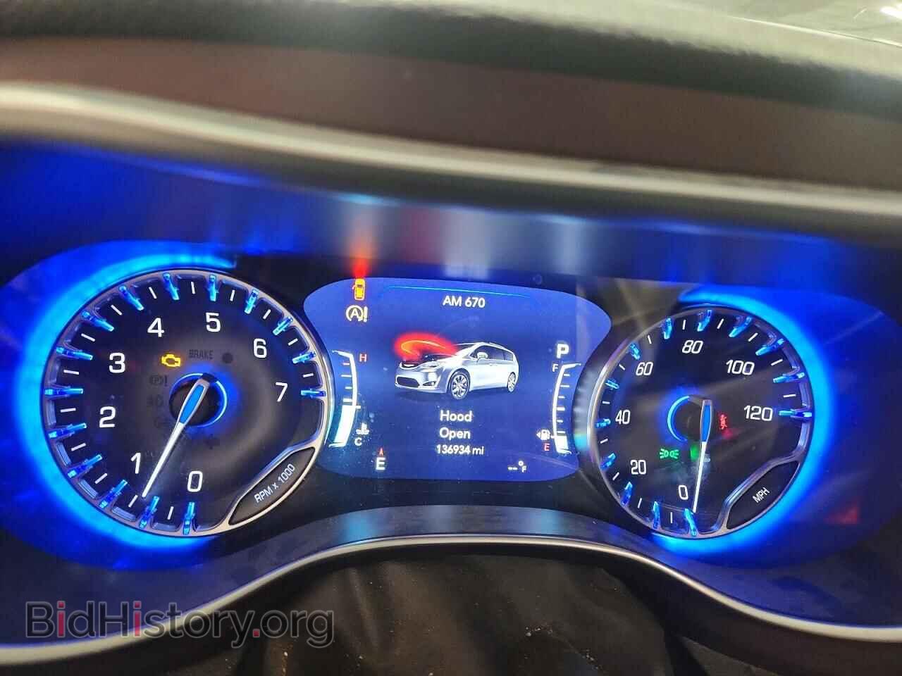 2017 CHRYSLER PACIFICA - VIN: 2C4RC1GG5HR751877 - Photo 9