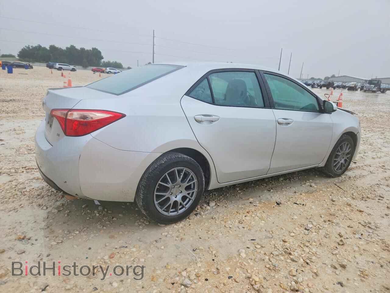 2017 TOYOTA COROLLA - VIN: 5YFBURHE8HP710878 - Фото 3
