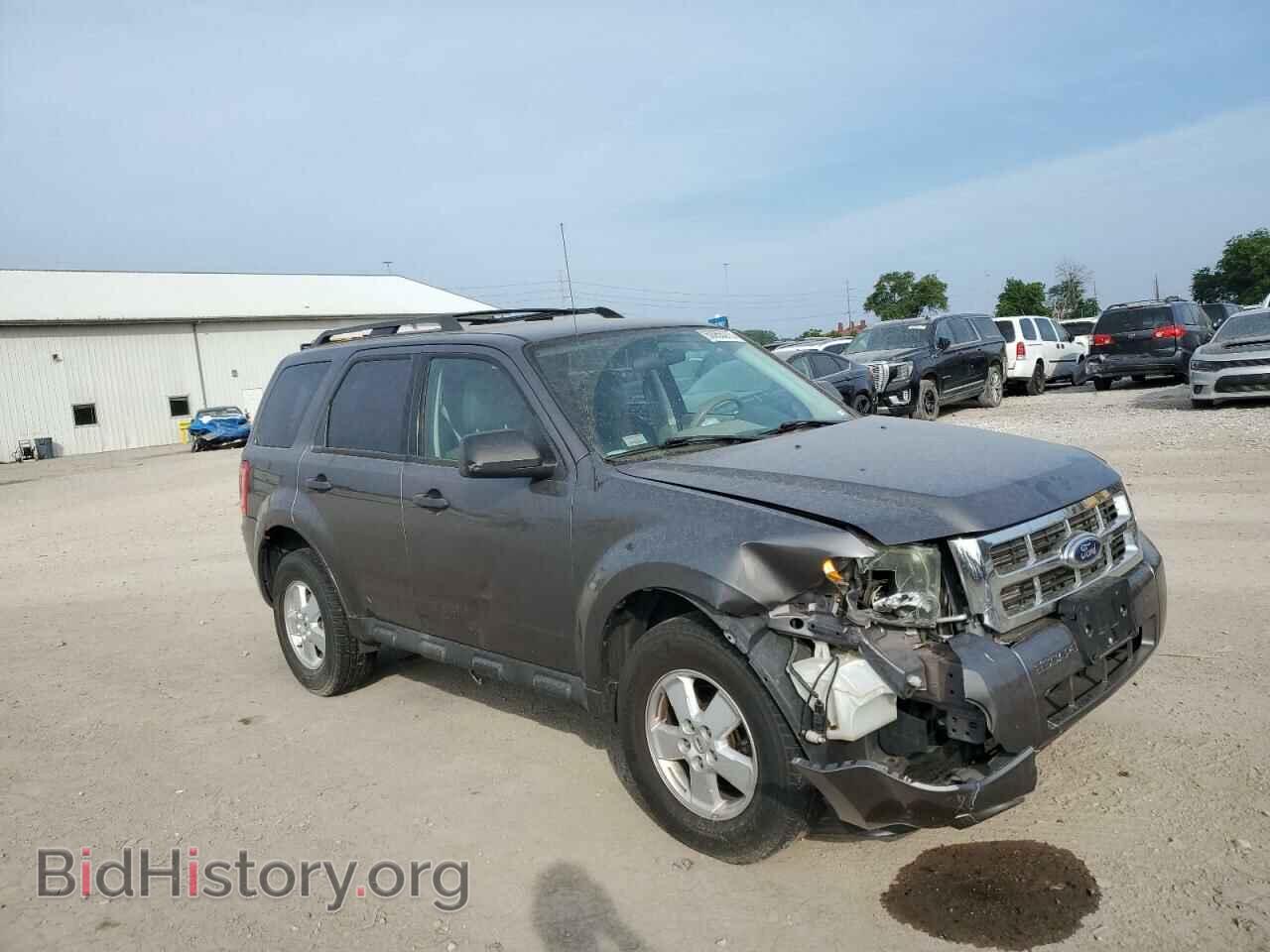 2011 FORD ESCAPE - VIN: 1FMCU0C73BKB32795 - Фото 4