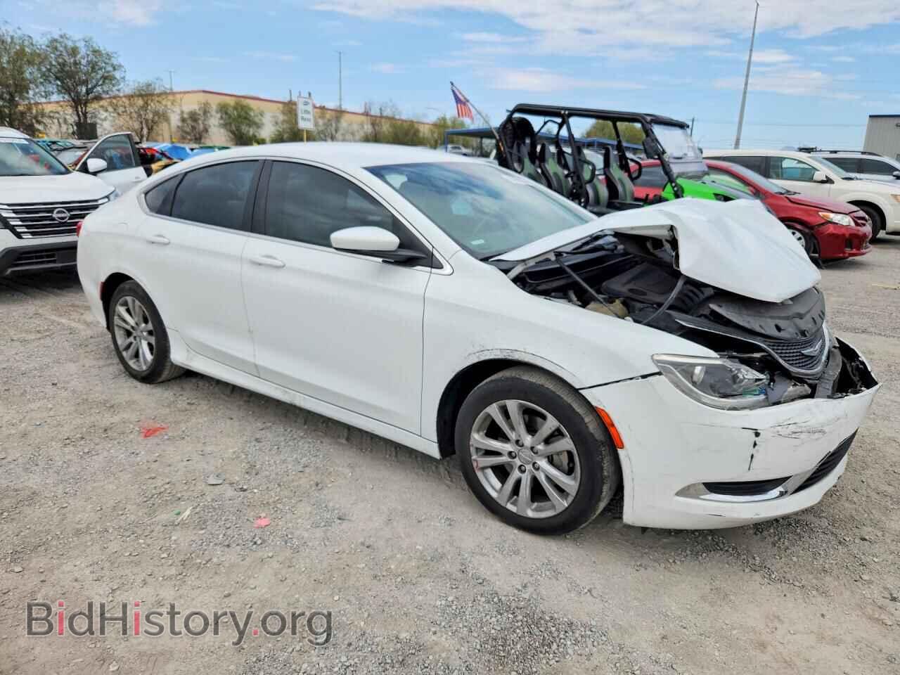 2015 CHRYSLER 200 - VIN: 1C3CCCAB1FN537255 - Photo 4