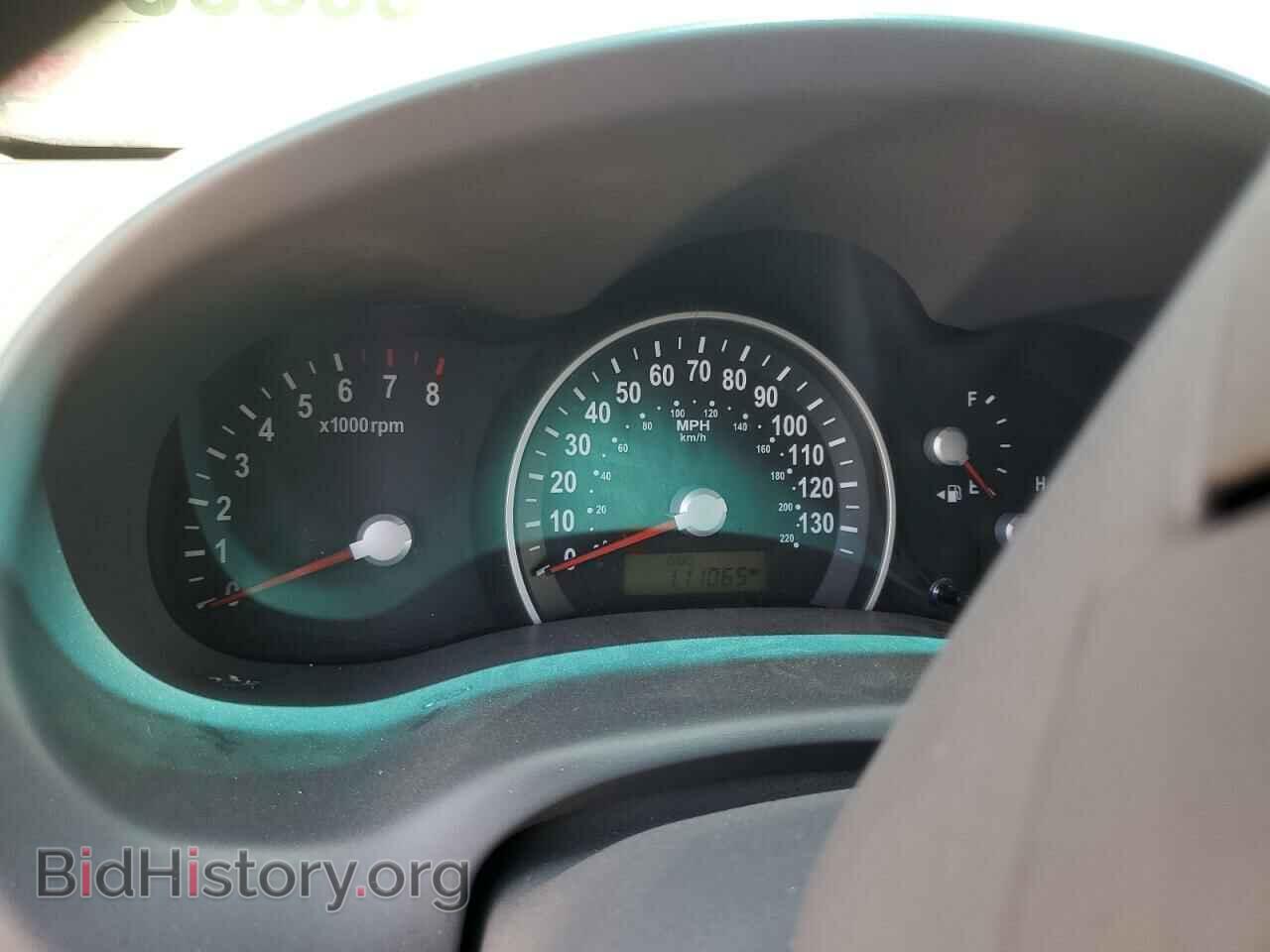 2007 KIA All Models - VIN: KNDMB233276167786 - Фото 9