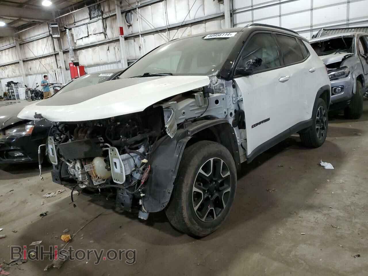 Фотография 3C4NJDDB0LT214743 - JEEP COMPASS 2020