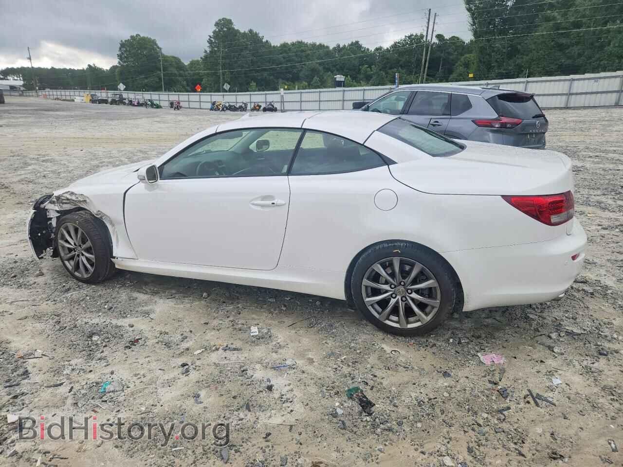 2015 LEXUS IS - VIN: JTHFF2C27F2532455 - Photo 2