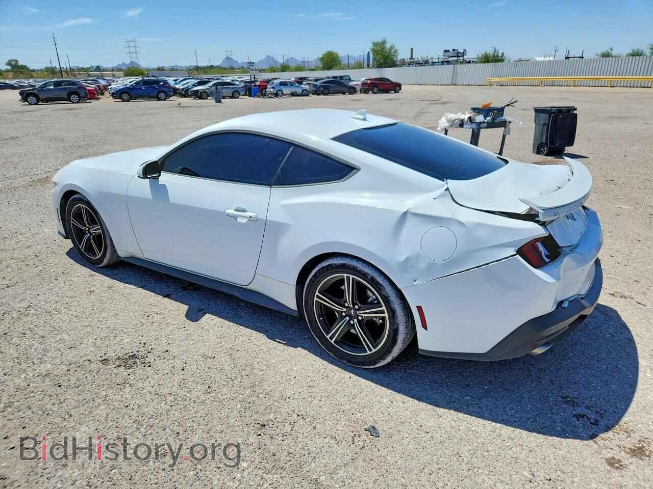 2024 FORD MUSTANG - VIN: 1FA6P8TH2R5121138 - Photo 2