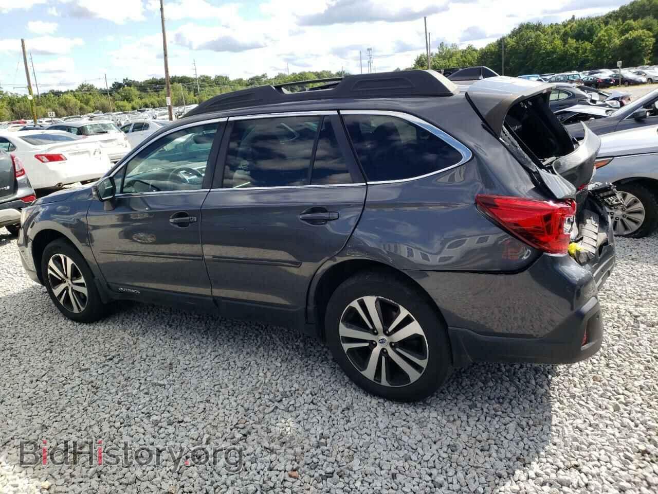 2018 SUBARU OUTBACK - VIN: 4S4BSANC8J3203063 - Photo 2