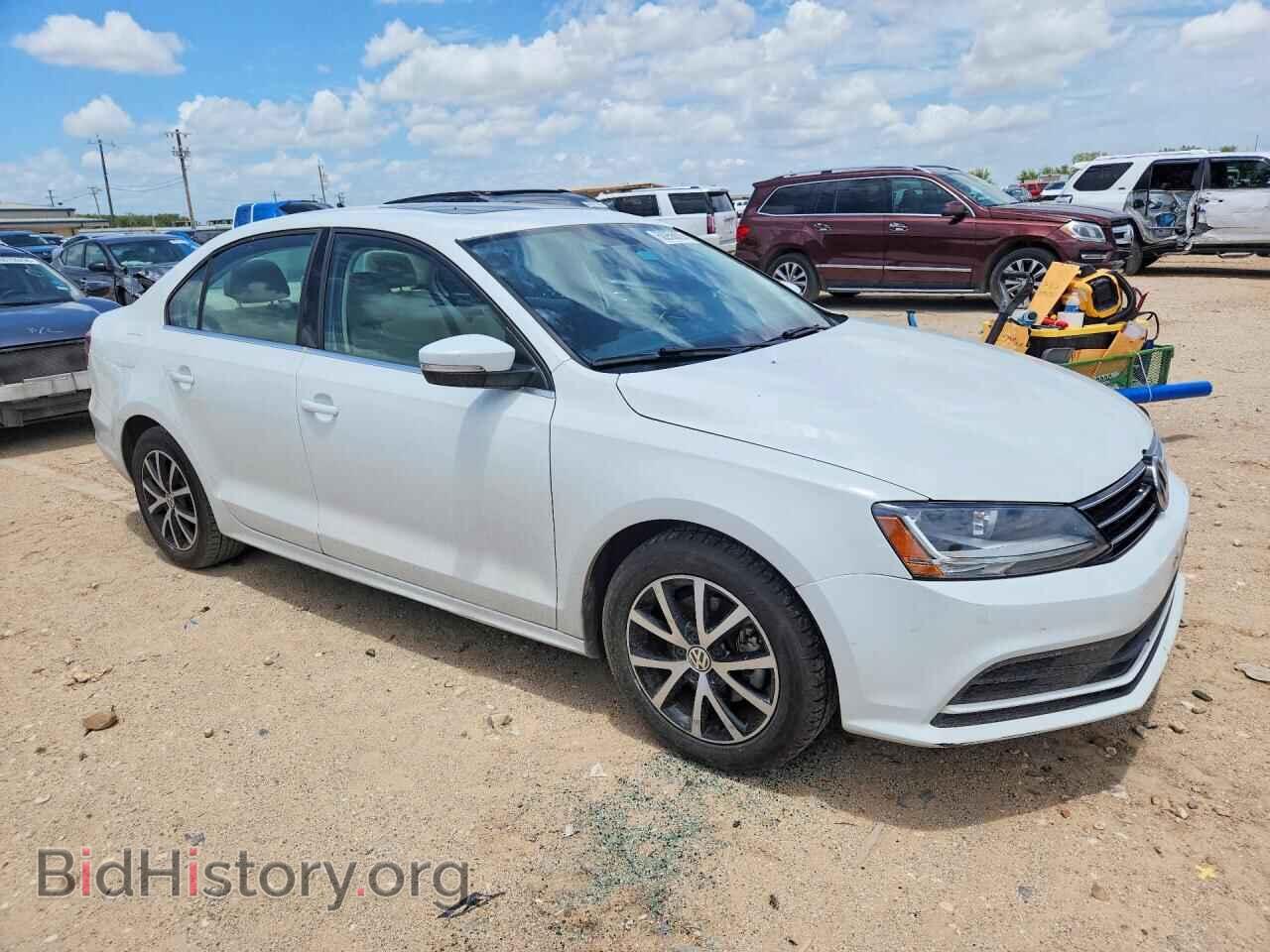 2017 VOLKSWAGEN JETTA - VIN: 3VWDB7AJ6HM296028 - Фото 4