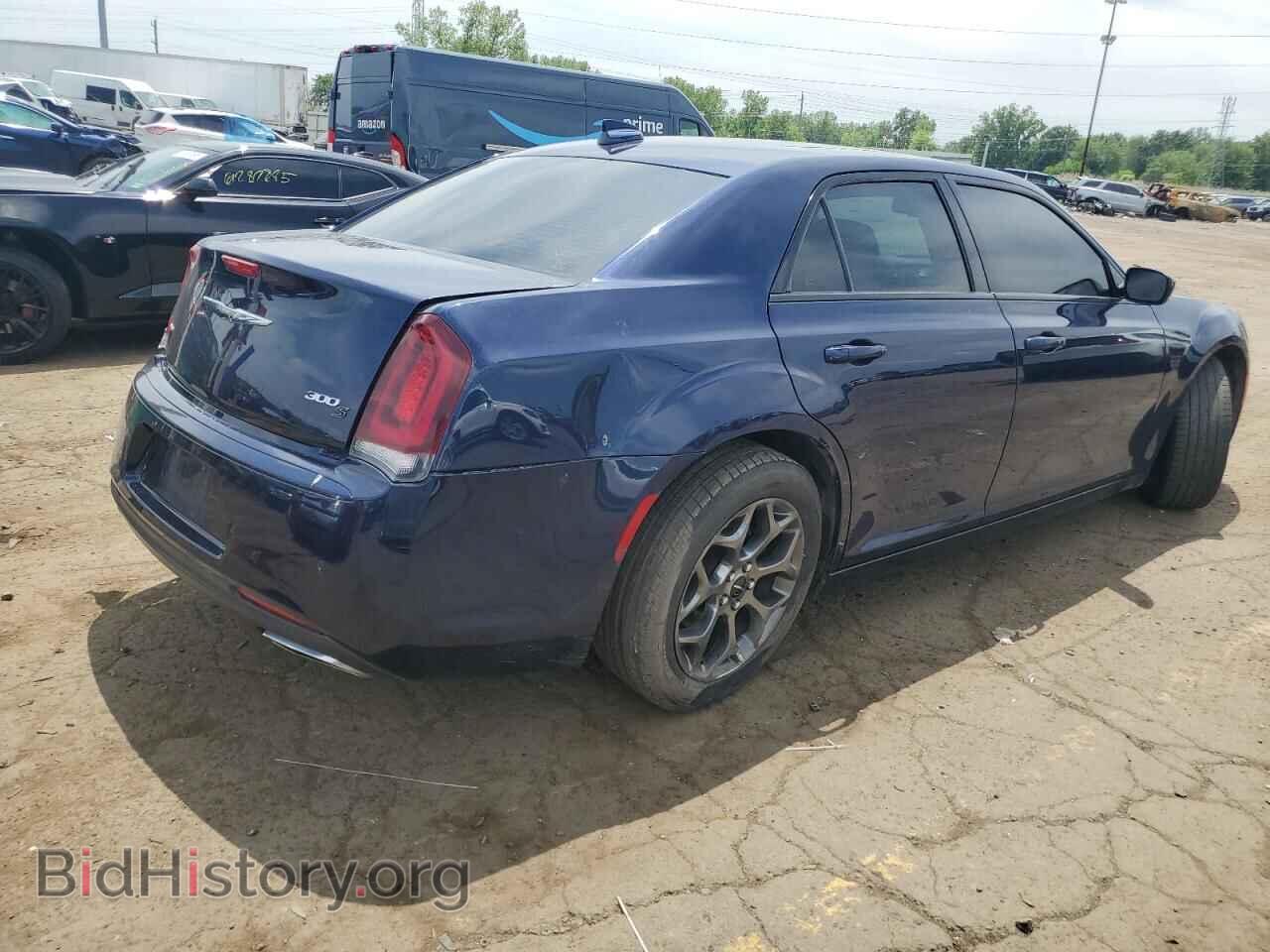 2016 CHRYSLER 300 - VIN: 2C3CCAGG3GH124285 - Фото 3