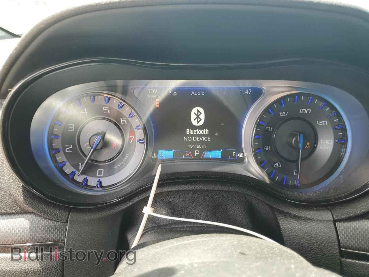 2016 CHRYSLER 300 - VIN: 2C3CCAGG3GH124285 - Фото 9