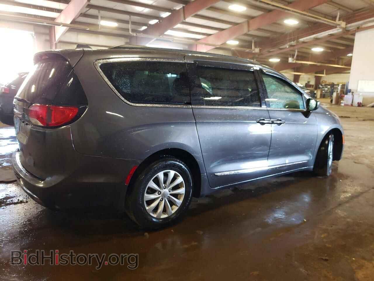 2017 CHRYSLER PACIFICA - VIN: 2C4RC1BG7HR704924 - Фото 3